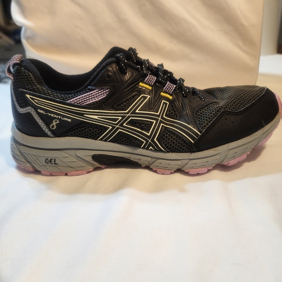 Asics Women's Venture 8 SZ 8.5 Black With Hints Of Purple Athletic Running Shoes - Picture 8 of 11